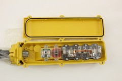 Conductix Wampfler 80 Series 6 Button 4 Momentary & On Off New
