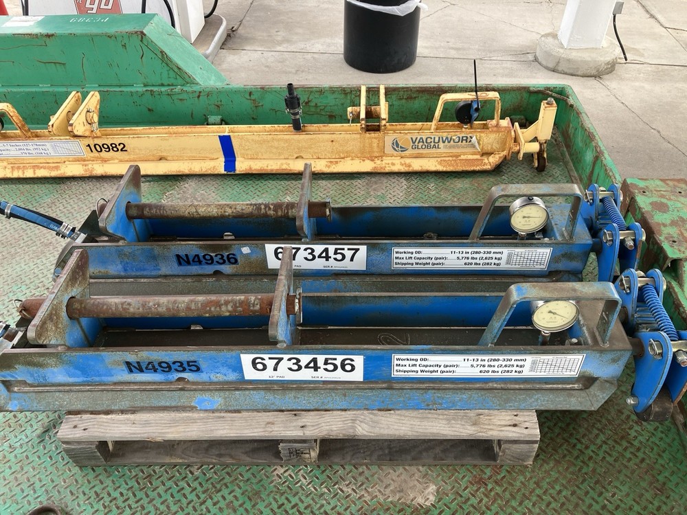 Vacuworx Vacuum Pipe Lift Max. Lifting Cap. 5700 Lbs Working OD 11 – 13 Inches
