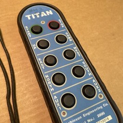 Crane Boss Titan 2000 Industrial Remote Control – no BatteryRobinson Engeneering