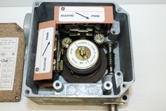 ⭐NEW⭐HUBBELL MI154E2SPWR20 GEARED ROTARY CRANE LIMIT SWITCH 20:1 2NO 2NC 🔴USA🔵
