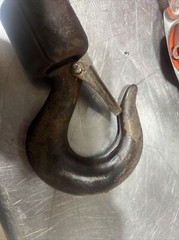 CM Hoist 1-1/2 ton chain hoist Used Surplus