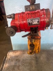 HD Air Hoist CHICAGO Pneumatic , Variable Speed 1100lb Capacity, 15′ chain