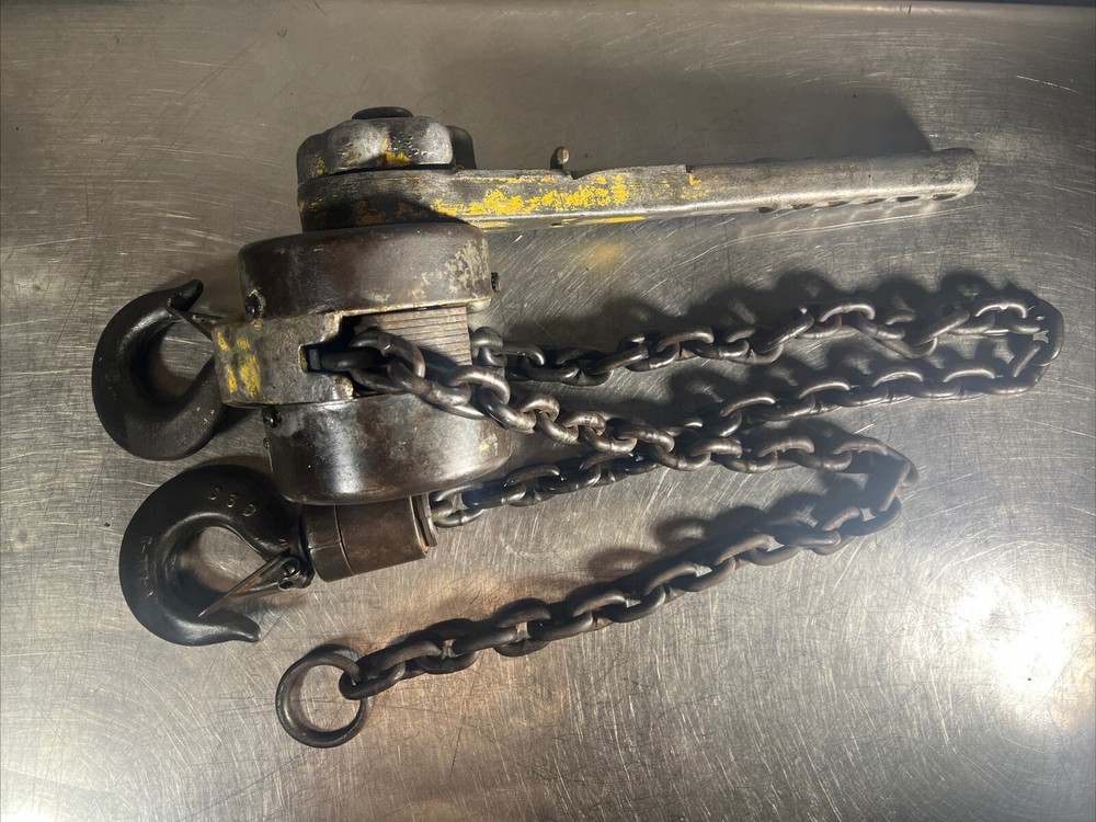 Tugit 1 Ton Ratchet Chain Hoist Come-A-long Winch Rigging. Item ID #3