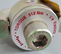 *NEW* Crosby Group 1016668 HR-125M Hoist Ring Swivel M24x3.00×80 + Warranty!