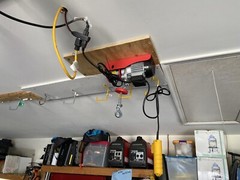 440 lb Electric Hoist Overhead Power Lift 120V Crane Lift With Remote Control