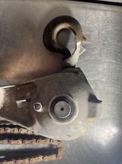 A.B. Chance 3/4 Ton Ratchet Link Chain Hoist. Will Need 2nd Hook Installed. ID 1