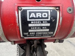 INGERSOLL-RAND ARO PNEUMATIC HOIST 1 TON 7775D 6FT CHAIN