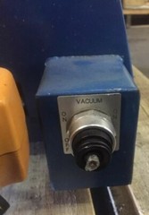 Demag Swiss Log Vacuum Hoist Setup DKM 1-125 K V2 F4 275lbs Hoist Hand Control