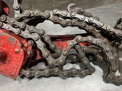 Coffing Hoist 1 Chain-1 1/2 Ton 2 Chain-3 Tons Chain Hoist Used Surplus. ID #4