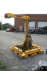 Air Technical Electric Boom Hoist Crane 1000 lb cap NOTMJCPRT186101M Counter