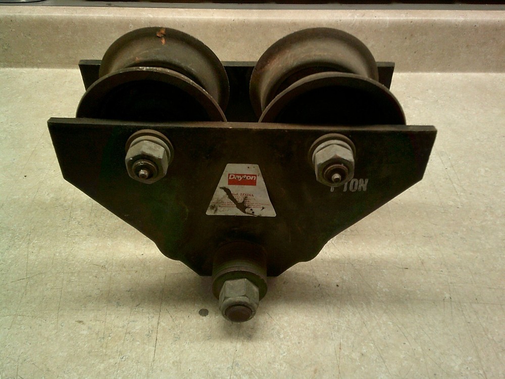 Dayton 2Z616A 1/2 Ton Trolley