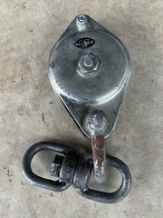 Vintage Japanese Hoist Pulley