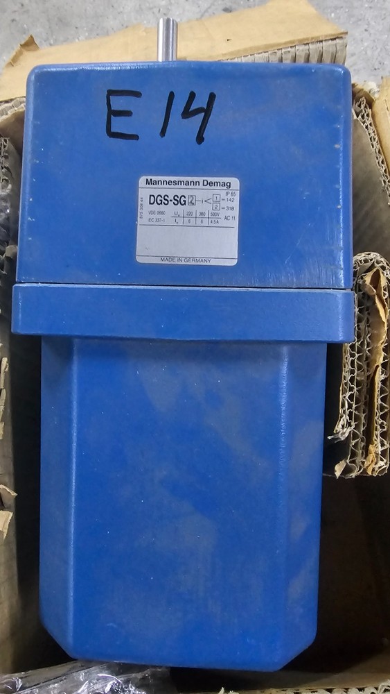 Mannessmann Demag DGS-SG2 transmission limit switch limit switch DGS-SG2-318 87330844