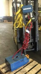 Demag Swiss Log Vacuum Hoist Setup DKM 1-125 K V2 F4 275lbs Hoist Hand Control