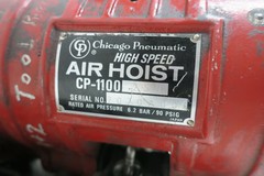 Chicago Pneumatic CP-1100-250 Pneumatic Hoist 550lb 90psi