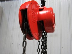 CM Cyclone Model M 1 Ton Manual Chain Fall Hoist 8′ Lift w/Load Limiter Tested