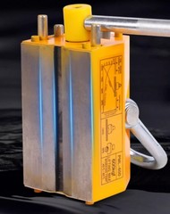 100/200Kg Strong Magnetic Crane Labor-Saving Design Permanent Magnet Sucker