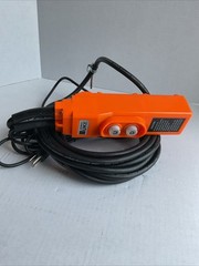 DUKE HOIST WINCH REMOTE CONTROL LOT OF 5