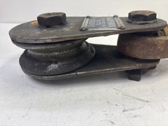 MCKISSICK 4-1/2 IN NO. 418 CAPACITY 5-TON SNATCH BLOCK PULLEY