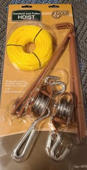 Rugged Gear 440 lb Gambrel and Pulley Hoist New In Original Packaging