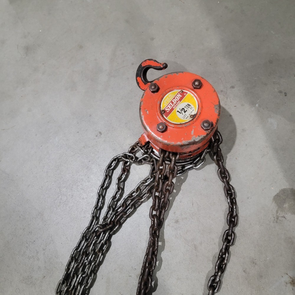 Sheldon 1/2 ton Hoist & chain 30′ Vintage Old School