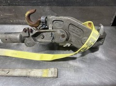 Lug-All Hoist Lincoln Precision. Offered For Parts Or Repair. Out Of Service