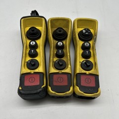 Industrial crane/hoist control pendant