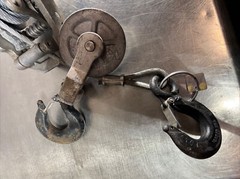 Little Mule C404WNB 2000/4000 LBS Come Along