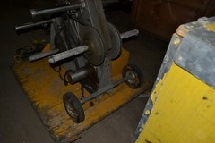 AB CHANCE CAPSTAN TUGGER WIRE PULLER MATERIAL HANDLER WITH ROPE