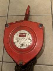 Dayton Manual Chain Hoist,2000 lb.,Lift 10 ft. 1VW55 Dayton 1VW55 190735149041