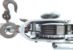 Cadillac Winch Ratcheting Hoist Come A Long 19 ft Cable 1 Ton Capacity
