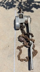 CHISHOLM-MOORE/CM HOIST DIVISION, MODEL B 40825 Puller 1-1/2 TON , Chain