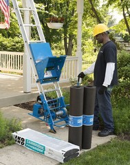 Safety Hoist VH300 300lb. 26.5 Foot Ladder Hoist (Honda Engine)