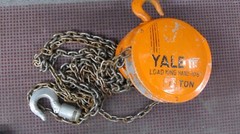 Yale Load King Hand Hoist 1 Ton Free shipping!!