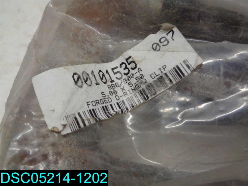 00101535 5-1/2 Inches Long x 5 Inches Wide Forged D Ring with Clip