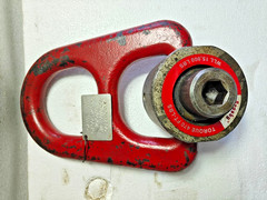 Crosby Swivel Hoist Ring 15,000 LBS WLL Torque: 470Ft-LBS (WITH TAG)