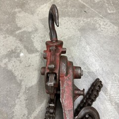 Coffing Company Ratchet Lever Chain Hoist 1 Chain 3/4 TON 2 Chains 1 1/2 TON