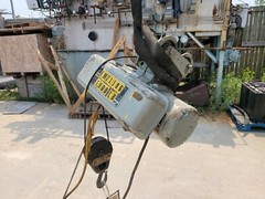 P&H 1/2 Ton Zip-Lift Cable Hoist AA2 1 Hp, 220/440 Volt w/Trolley & Pendant