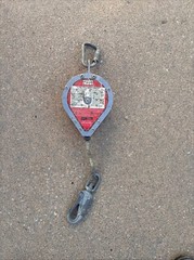 20’ Miller Mighty Lite Retractable Lifeline Lanyard #RL20BG/20.Used