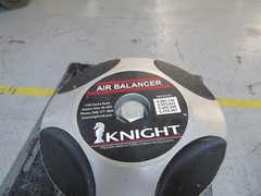 KNIGHT SINGLE CABLE PNEUMATIC HOIST 225LBS KBA225-073