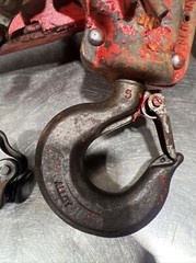 Coffing Hoist 1 Chain-1 1/2 Ton 2 Chain-3 Tons Chain Hoist Used Surplus