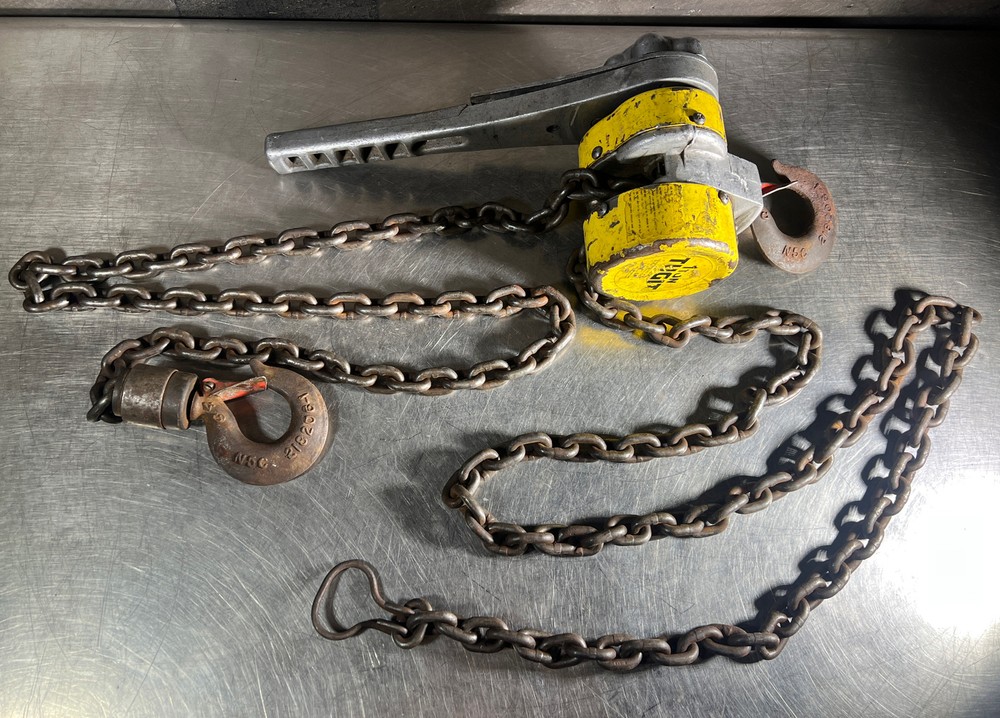 Tugit 1 Ton Ratchet Chain Hoist Come-A-long Winch Rigging. Item ID #1