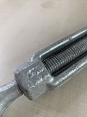National Hardware N177-428 3270BC Eye to Eye Turnbuckle 5/8″ x 9″ Galvanized NEW