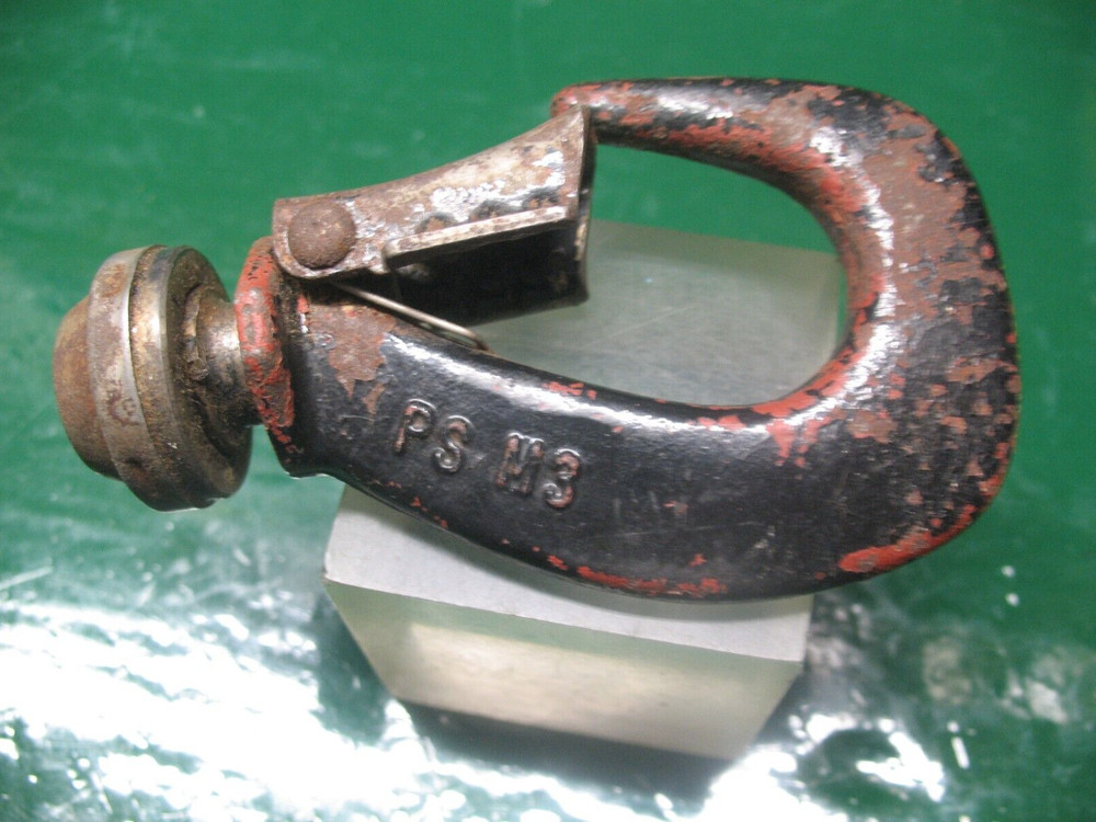 VINTAGE DEMAG V – 2 PS M3 BLACK HOIST CRANE HOOK 4.5”