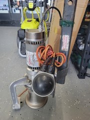 AB Chance 1000lb Cap. Capstan Hoist C308-1170 Hitch base & foot pedal