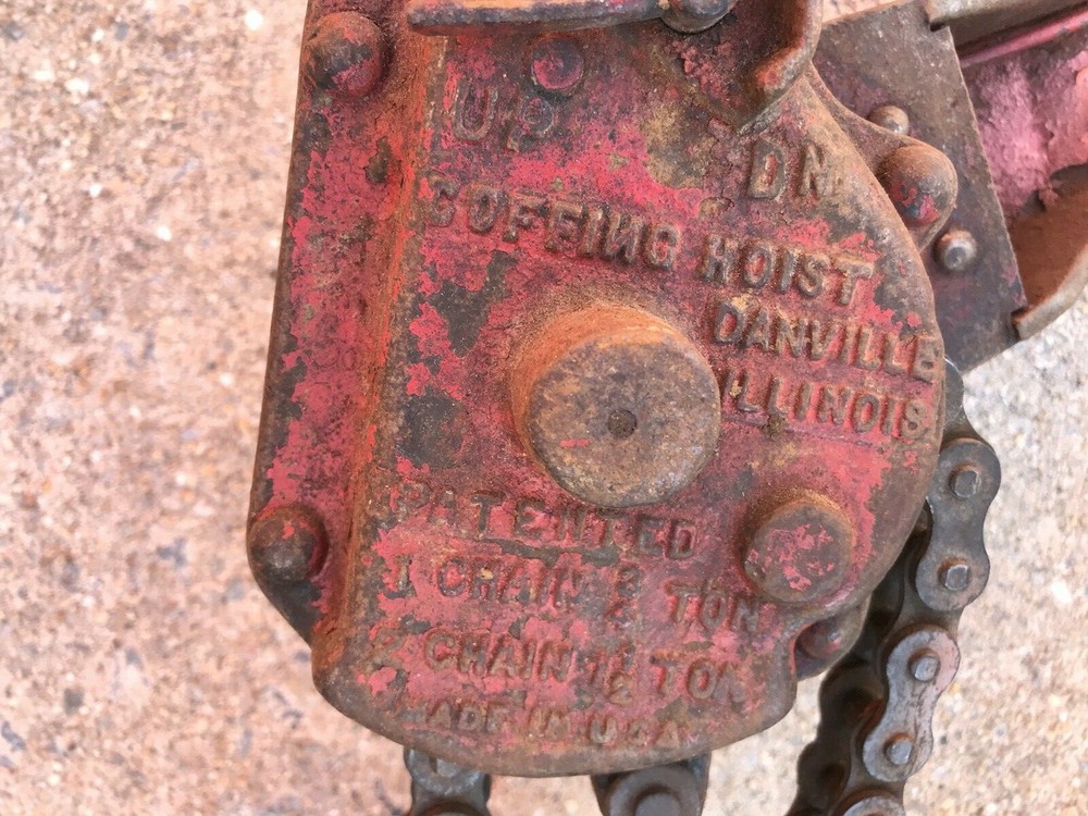 COFFING 3/4-1-1/2 ton Chain Fall Hoist