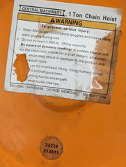 1 Ton Chain Hoist Central Machinery Grade 80 Steel Chain Model 00996 w/Box