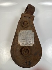 GUNNEBO JOHNSON SINGLE 6 TON SHEAVE SNATCH BLOCK NEEDS REPAIR