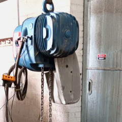 MANNESMANN DEMAG ELECTRIC HOIST 2-SPEED MODEL PK2NF 500 KG 460 VOLTS 3 PHASE
