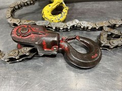 Coffing Hoist 1 Chain-1 1/2 Ton 2 Chain-3 Tons Chain Hoist Used Surplus. ID #6